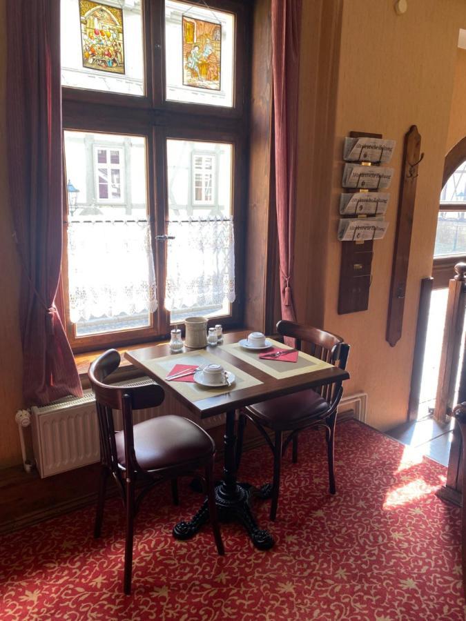Hotel Garni Am Dippeplatz เควดลินบวร์ก ภายนอก รูปภาพ